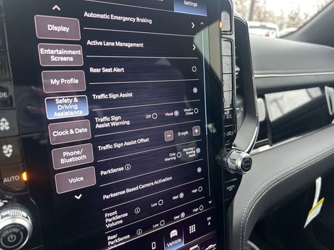 New 2026 RAM 1500 Limited image 51