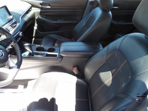 Used 2021 Nissan Altima 2.5 SR image 10