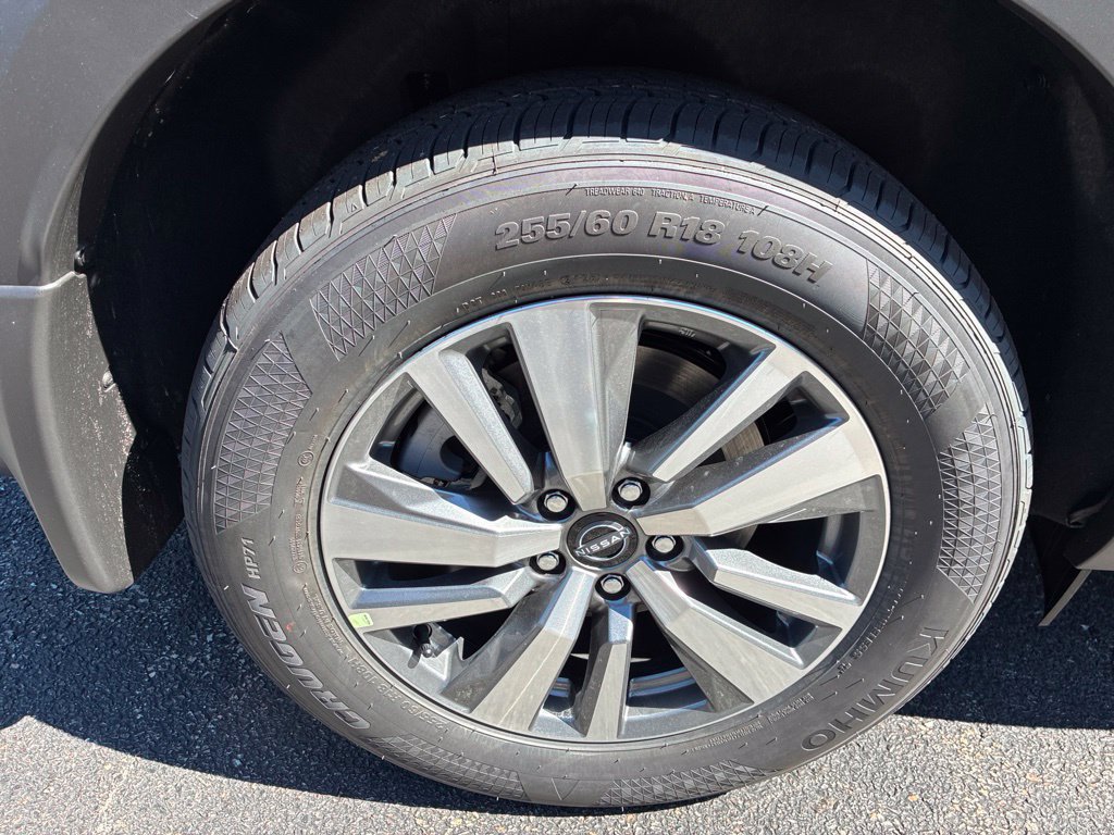 New 2026 Nissan Pathfinder SL AWD/4WD image 10