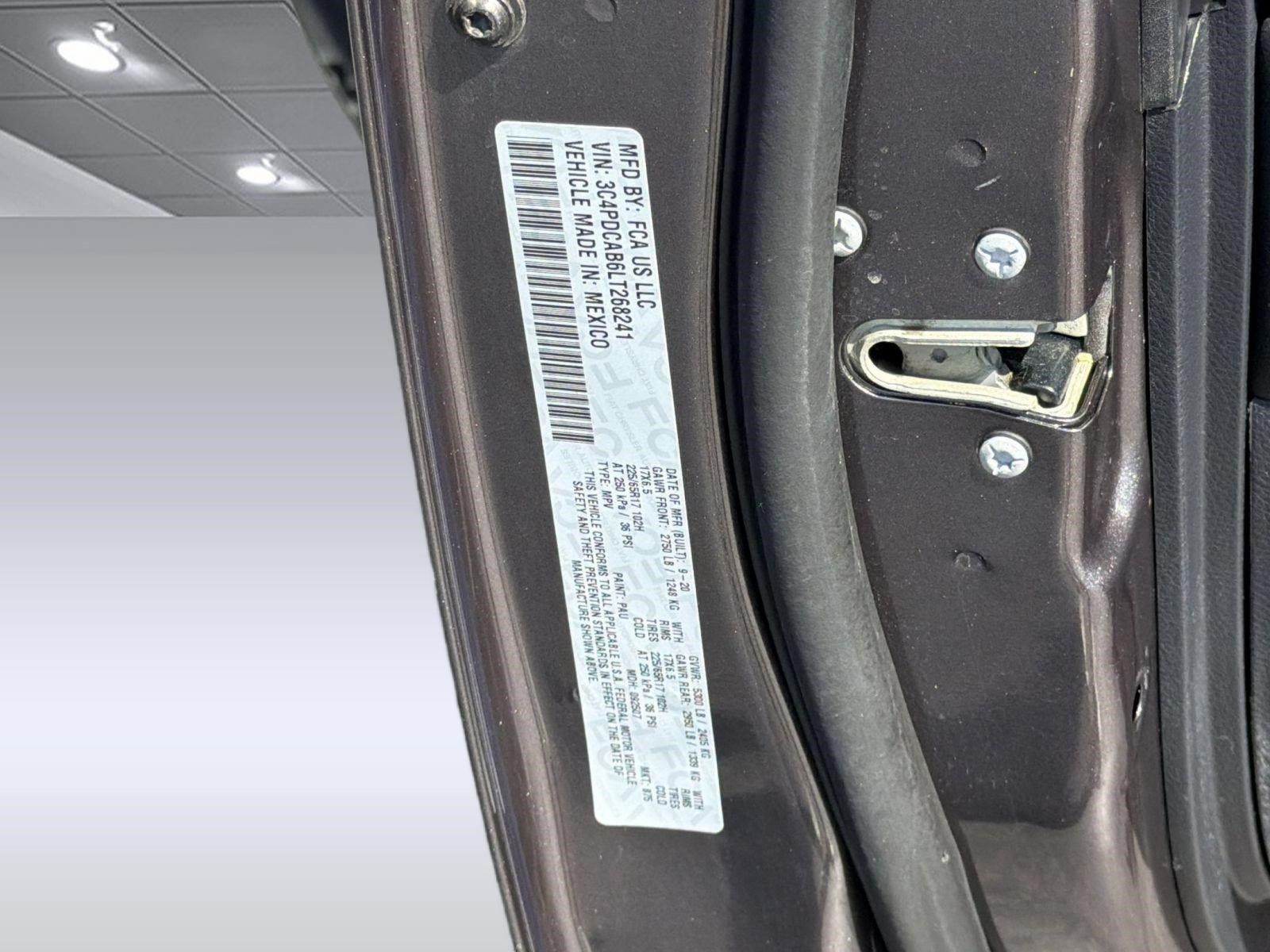 Used 2020 Dodge Journey SE w/ SE Popular Equipment Group FWD image 21