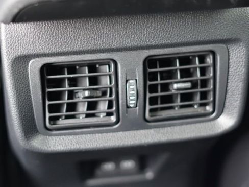 Certified 2024 Toyota Venza LE image 37