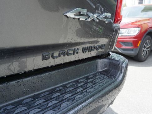 Used 2022 RAM 1500 Big Horn AWD/4WD image 9