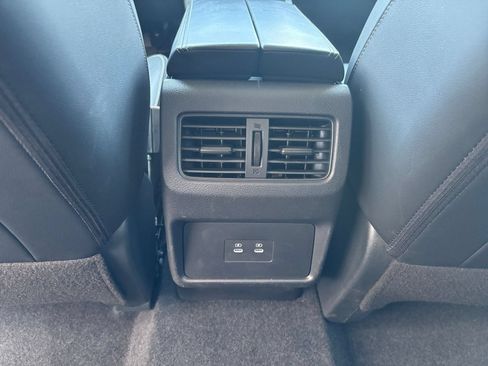 Used 2026 Nissan Rogue SL FWD image 21