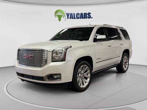 Used 2017 GMC Yukon Denali AWD/4WD image 1