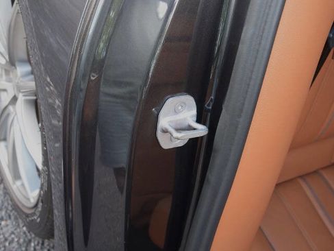 Used 2017 BMW 530i xDrive image 61