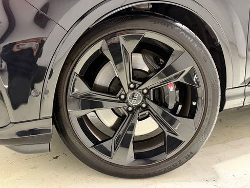 Used 2024 Audi SQ7 Premium Plus image 8