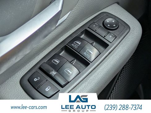 Used 2019 RAM 1500 Big Horn AWD/4WD image 18