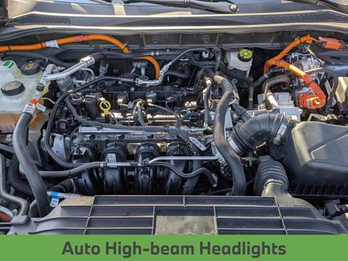 Used 2023 Ford Escape SE image 13