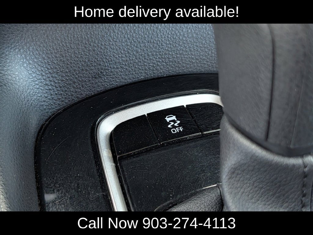 Used 2025 Toyota Corolla LE FWD image 19