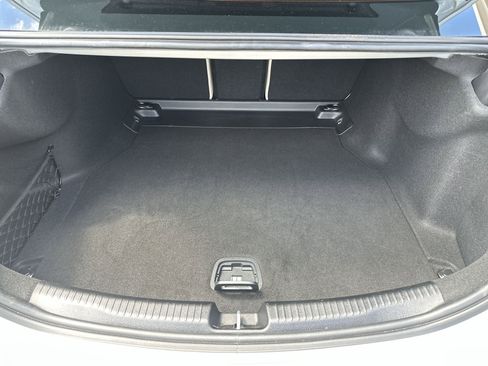 Used 2022 Mercedes-Benz C 300 Sedan image 19