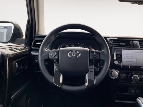 Used 2020 Toyota 4Runner TRD Off-Road Premium w/ Moonroof Package AWD/4WD image 12