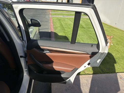 Used 2014 BMW X1 sDrive28i image 23