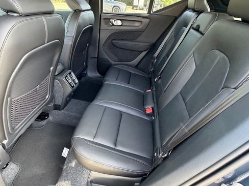 New 2026 Volvo XC40 B5 Plus AWD/4WD image 22