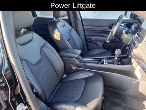 New 2026 Jeep Compass Limited image 14