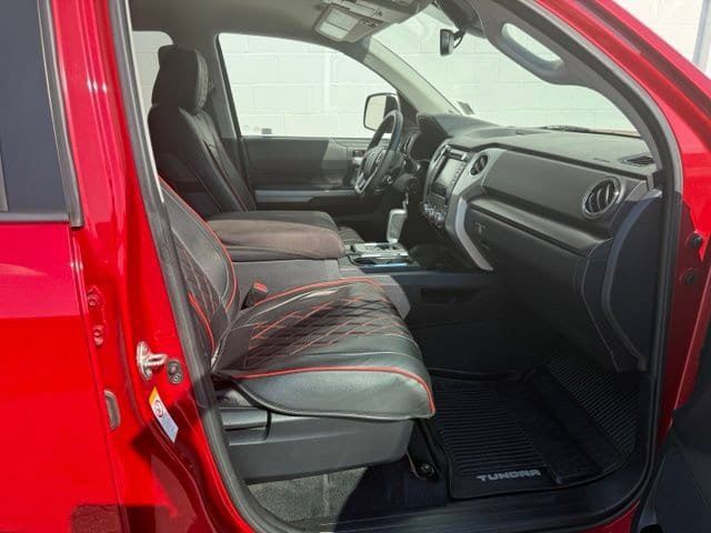 Used 2018 Toyota Tundra SR5 w/ SR5 Upgrade Package AWD/4WD image 20
