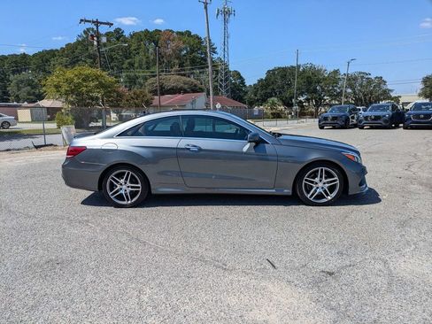 Used 2017 Mercedes-Benz E 400 4MATIC Coupe image 3