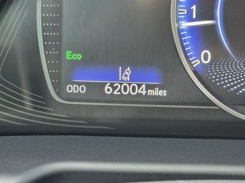 Used 2023 Lexus ES 250 w/ Premium Package image 30