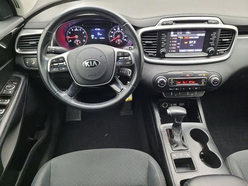 Used 2019 Kia Sorento AWD w/ LX Convenience Package image 22