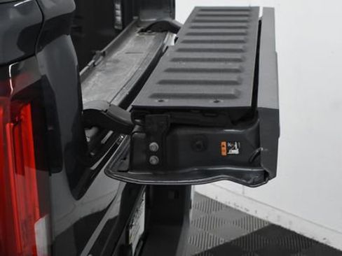 Used 2021 GMC Sierra 1500 AT4 w/ AT4 Value Package image 15