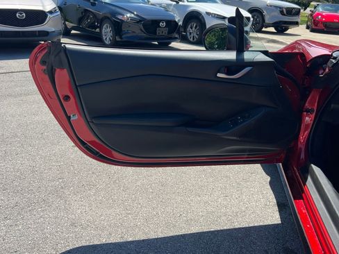 Certified 2026 MAZDA MX-5 Miata Sport RWD image 22