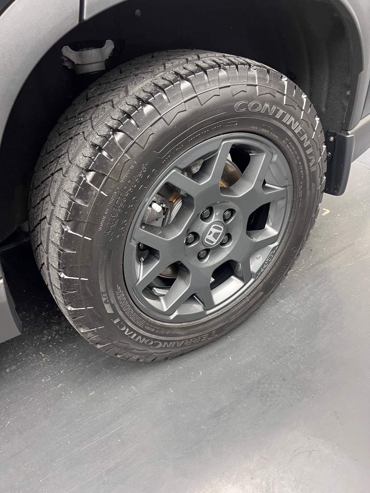 Used 2025 Honda Pilot TrailSport image 41