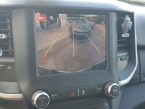 Certified 2024 RAM 3500 Big Horn image 24