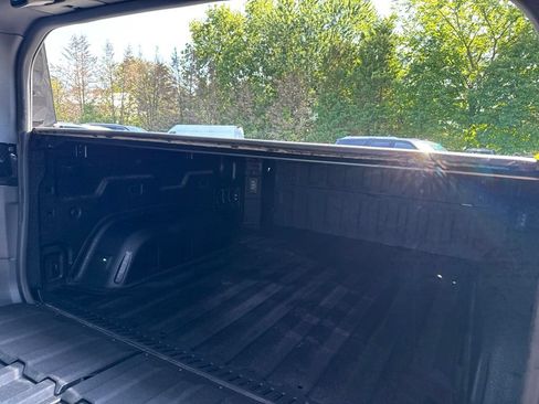 Used 2025 GMC Sierra EV Denali AWD/4WD image 52