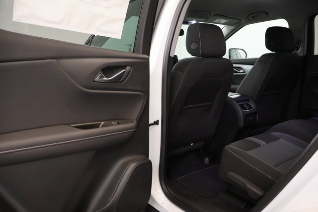 New 2026 Chevrolet Blazer LT w/ Convenience Package FWD image 28