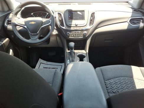 Used 2024 Chevrolet Equinox LT FWD image 16