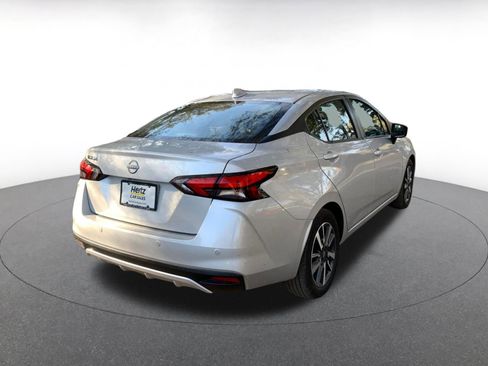 Used 2025 Nissan Versa SV image 7