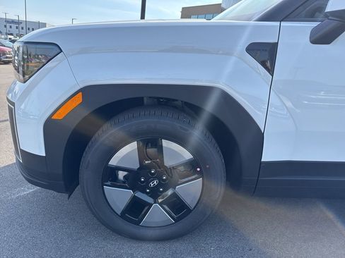 New 2026 Hyundai Santa Fe SE image 7