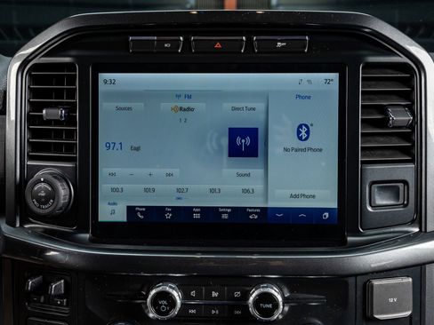 Used 2022 Ford F150 XLT w/ Equipment Group 302A High image 25