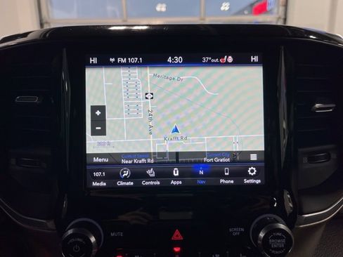 Used 2019 RAM 1500 Laramie image 26