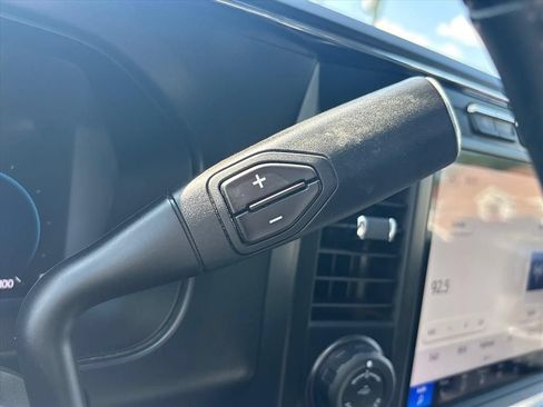 Used 2023 Ford F250 Lariat w/ Lariat Ultimate Package AWD/4WD image 36