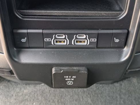 Used 2022 RAM 1500 Limited w/ Body Color Bumper Group AWD/4WD image 32
