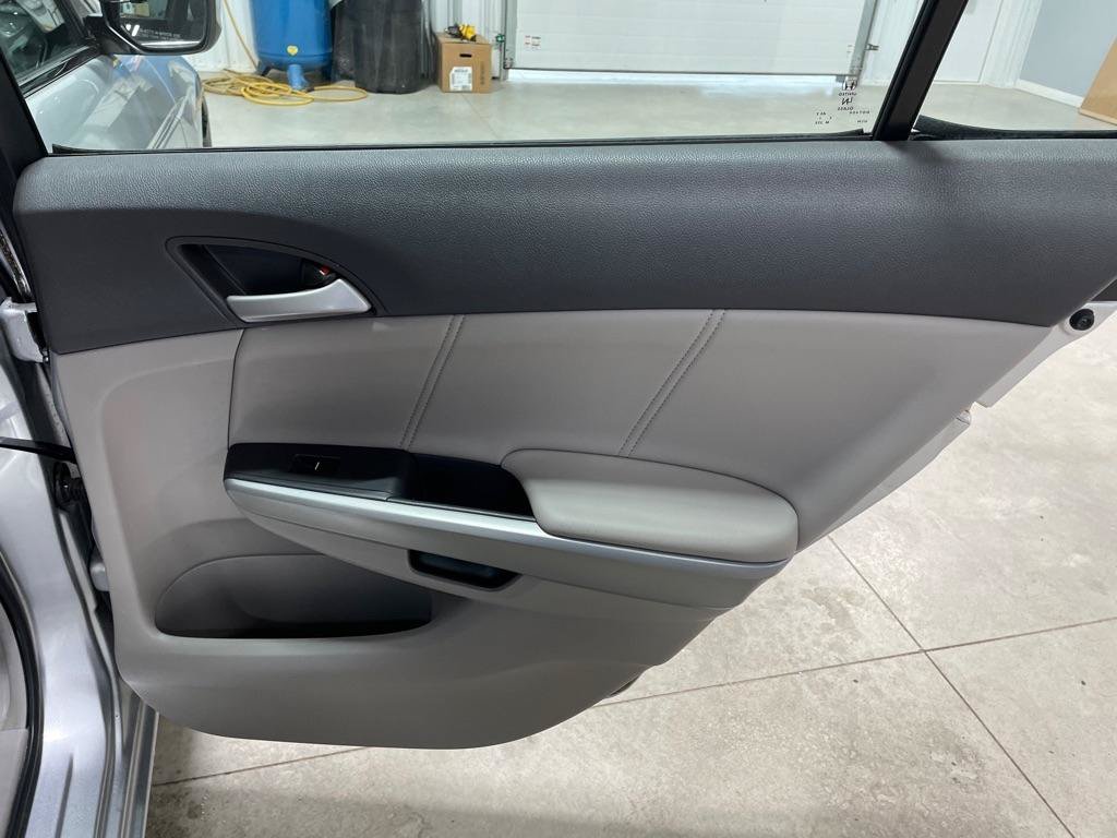 Used 2009 Honda Accord EX-L image 20