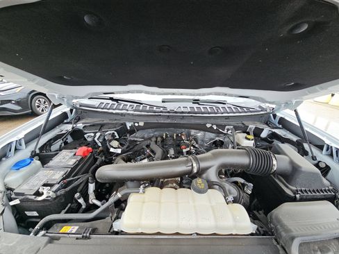 Used 2025 Ford Expedition Platinum image 17