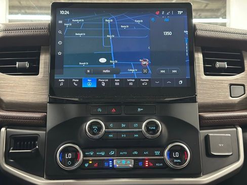 Certified 2023 Ford Expedition Limited image 20