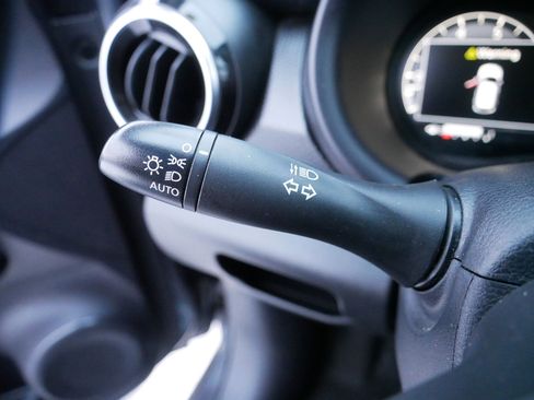 Certified 2024 Nissan Kicks SV image 26