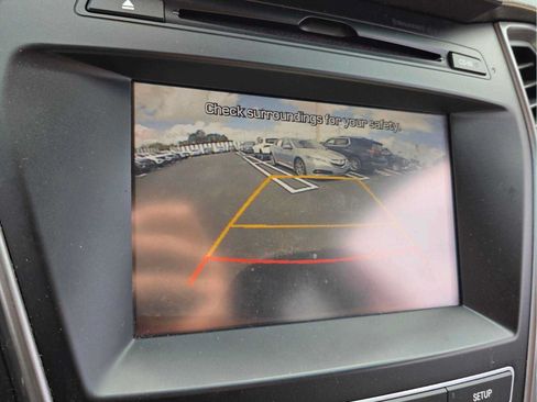 Used 2017 Hyundai Santa Fe Sport FWD image 23