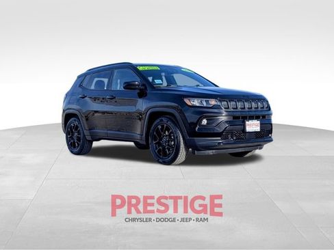 Used 2022 Jeep Compass Altitude image 5