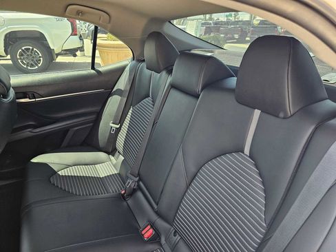 Certified 2022 Toyota Camry SE w/ Carpet Mat Package (TMS) FWD image 17