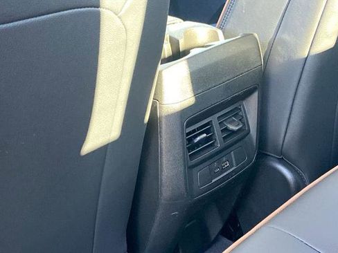 Used 2024 GMC Canyon AT4 w/ LPO, Skid Plate Package image 17