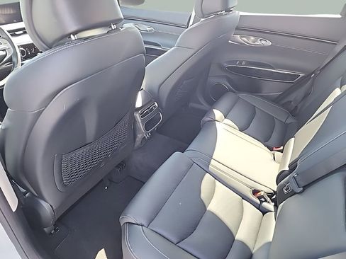 Used 2025 Genesis GV70 2.5T image 18