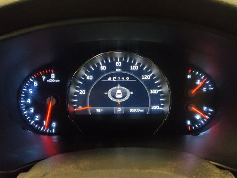 Used 2016 Kia Sorento SX FWD image 23