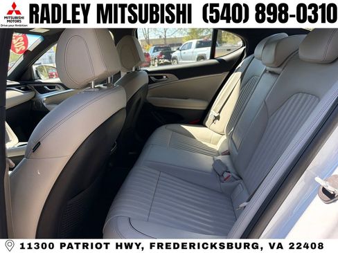 Used 2023 Genesis G70 2.0T w/ Sport Prestige Package RWD image 11