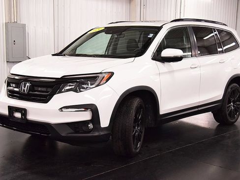 Used 2021 Honda Pilot Special Edition image 3