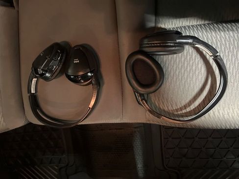 Used 2017 Hyundai Santa Fe SE image 32