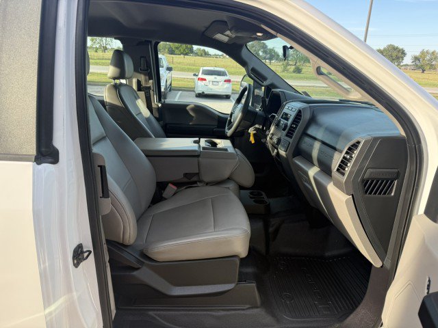 Used 2017 Ford F250 XL w/ Power Equipment Group RWD image 8