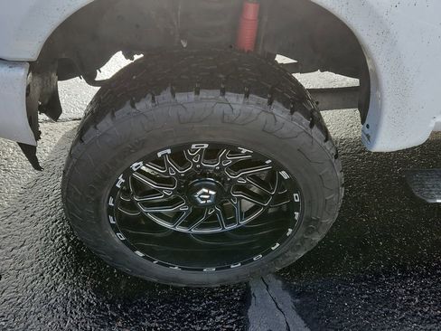 Used 2017 Ford F350 Platinum w/ Platinum Ultimate Package image 18